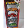 Image 2 : (5) Matchbox/Looney Tunes Model Cars- Sealed
