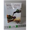 Image 1 : The Wine Lover Cooks Cookbook