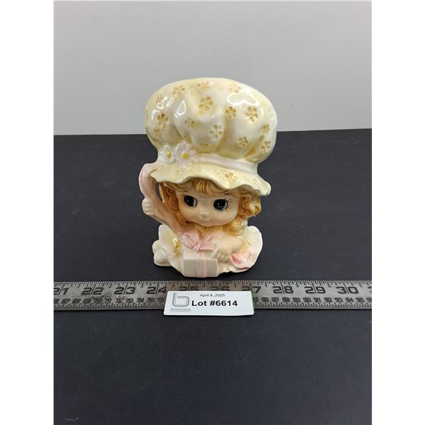 Ceramic Figurine Pen Holder