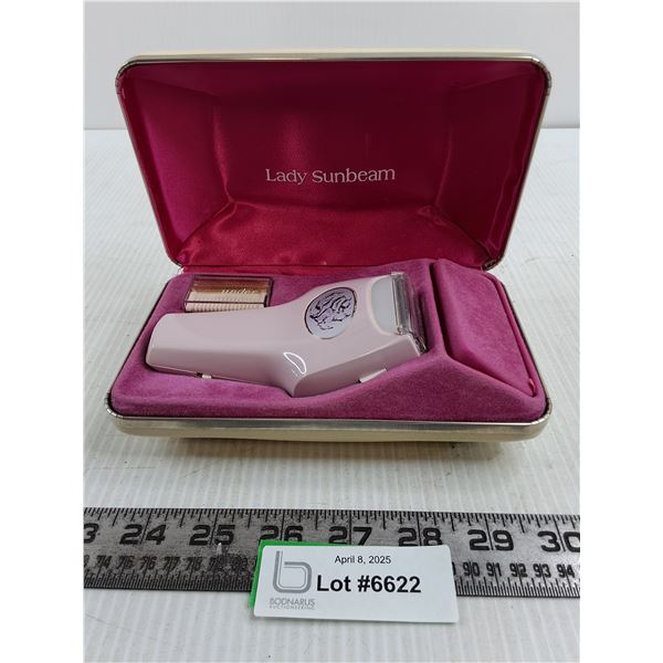 Vintage Lady Sunbeam Electric Razor - Tested