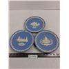 Image 1 : (3) Wedgwood Jasper Pale Blue Plates (Houses of Parliament, Tower of London, St. Paul's Cathedral)