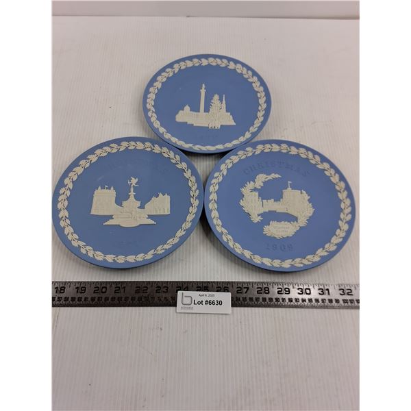 (3) Wedgwood Jasper Pale Blue Plates (Piccadilly Circus, Windsor Castle, Trafalgar Square)