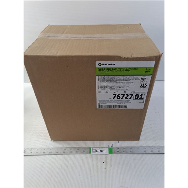 Halyard Unopened Box Fluidshield 3 N95 Particulate Filter Respirator and Surgical Mask
