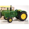 Image 2 : Ertl John Deere 5020 Diesel Tractor, die-cast 1:16 scale with original box