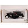 Image 3 : Three 1:32 scale die-cast cars including 1931 Peerless, 1934 Packard and a 1932 Cadaillac Sport Phae