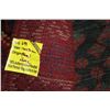 Image 3 : 100% handmade Iranian wool scatter rug "Fasa" with double medallion, red background and highlights o