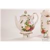 Image 3 : Royal Albert Old Country Roses three piece canister set and a nightlight