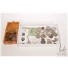 Image 1 : Tray containing a selection of foreign bank notes and coins including Mexico, England and US etc.