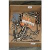 Image 1 : Twenty five auger bits ranging from 1/4" to 1 1/4" plus seven piece set of high speed drill bits