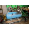Image 1 : 220 volt compressor with tank, note: motor not working