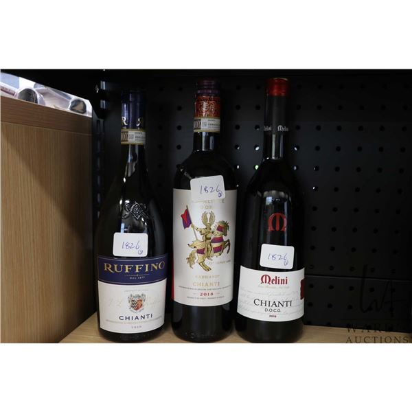 Three bottles of assorted Chianti wines including Ruffino 2019 750ml / 13% ABV, Cavaliere D'oro Gabb