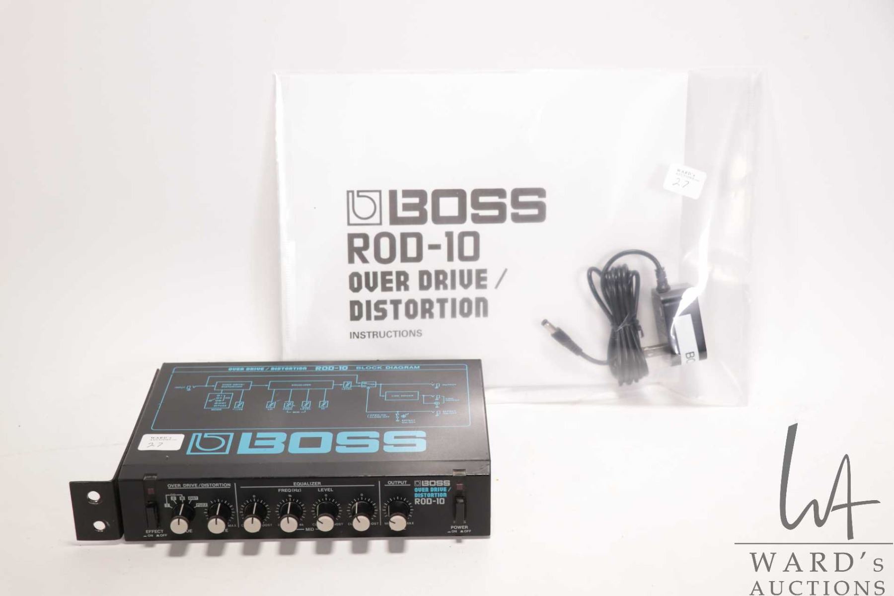Boss Overdrive/ Distortion ROD 10 rack mount effect unit. Includes ...