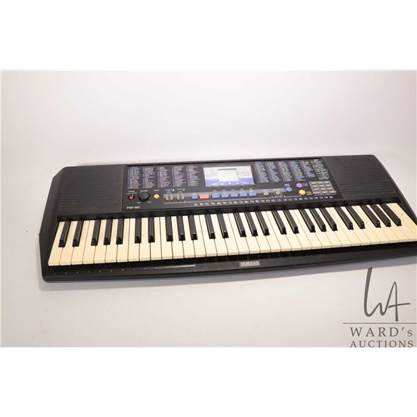 Yamaha Keyboard psr 190. Black colour, programmable keyboard with synthesizer, percussion brass wood