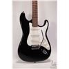 Image 2 : Epiphone ES-300 in midnight black, vintage stratocaster, hockey stick headstock with Tremolo arm, SS