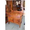 Image 1 : Antique Canadiana harp back wash stand 30" H x 32" W X 21" D, plus height of harp