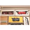 Image 3 : Vintage ATT H.O. scale model train set including power supply, engine, two pieces of rolling stock, 