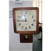 Image 1 : Antique art deco styl canadian made Seth Thomas wall clock with visible pendulum not working at time
