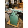 Image 2 : Taiwan ShopMaster sander/ grinder/ working at time of cataloguing