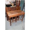 Image 2 : Mid 20th century extending table with three insert leaves and turned supports, 30" H X (40" X 22" ) 