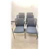 Image 2 : GROUP OF 6 BLACK MESH BACK OFFICE CLIENT CHAIRS