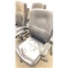 Image 2 : GROUP OF 4 BLACK LEATHER OFFICE CHAIRS