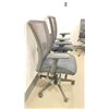 Image 3 : PAIR OF BLACK MESH BACK OFFICE CHAIRS