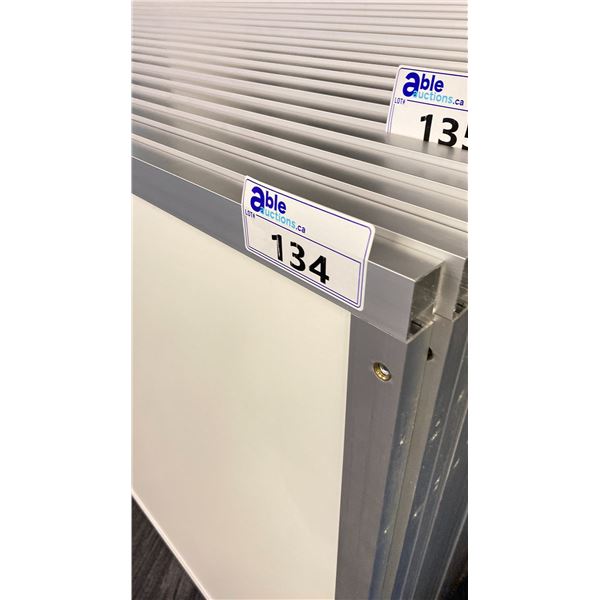 GROUP OF 5 LARGE WHITE W/ALUMINIUM FRAMES OFFICE PANELS - 6FT ACROSS X 4FT WIDE WITH 2FT ARM