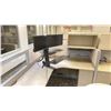 Image 3 : 2 DESKS WITH CUBICLE WALLS OFFICE WORK SPACE SYSTEM
