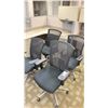Image 2 : GROUP OF 4 BLACK & CHROME WITH MESH BACK ADJUSTABLE OFFICE CHAIRS