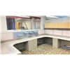 Image 7 : 8 DESKS WITH CUBICLE WALLS OFFICE WORK STATION SYSTEM