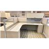Image 4 : 6 DESKS DOUBLE SIDED WITH CUBICLE WALLS OFFICE WORK STATION SYSTEM