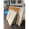 Image 2 : LARGE GROUP OF ASSORTED SIZE WHITE BOARDS AND ONE CORK BULLETIN BOARD - APPROX. 21 PCS.