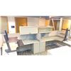 Image 2 : 2 DESKS WITH CUBICLE WALLS OFFICE WORK SPACE SYSTEM
