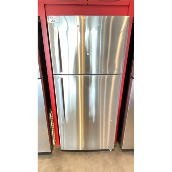 30" STAINLESS STEEL FRIDGE