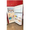 Image 2 : 30" STAINLESS STEEL FRIDGE