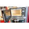 Image 2 : PANASONIC MICROWAVE WITH 27" SURROUND