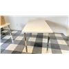 Image 2 : 30X60" GLOSS WHITE TABLE/DESK  NO CONTENTS