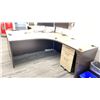 Image 2 : 66"X66" CORNER DESK WITH MOBILE DRAWER PEDESTAL NO CONTENTS