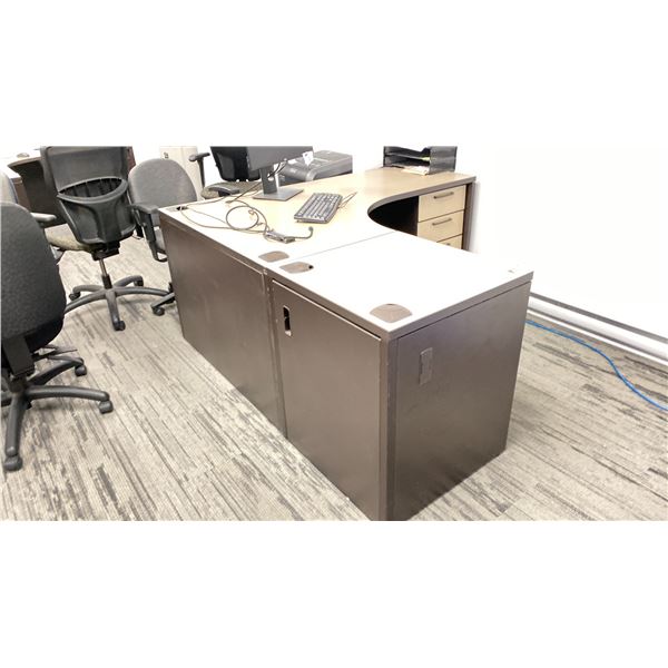 66"X66" CORNER DESK WITH MOBILE DRAWER PEDESTAL NO CONTENTS