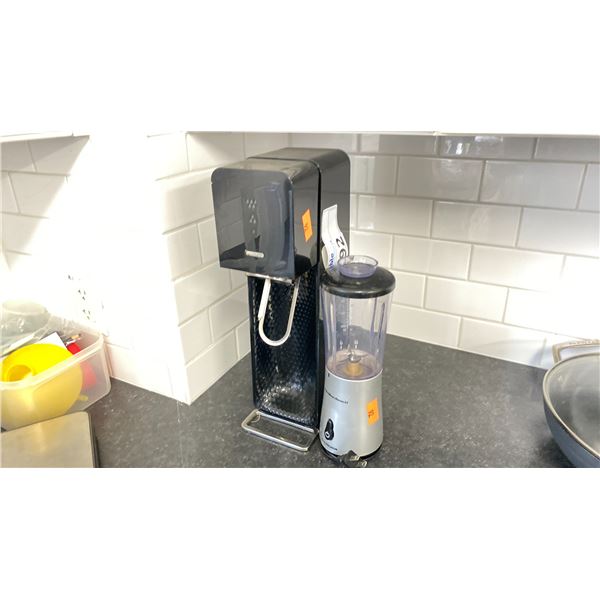 SODA STREAM AND HAMILTON BEACH COFFEE GRINDER/MINI BLENDER