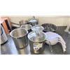 Image 1 : GROUP LOT OF 6 EPICURE MEASURE COOK POTS WITH HEAVY DUTY BOTTOMS, SEVERAL LIDS, COFFEE DISPENSER,