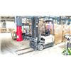 Image 1 : CROWN SC ELECTRIC FORKLIFT MODEL SC5225-30 APPROX 6192 HOURS *HOURS NOT VERIFIED*