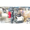Image 2 : CROWN SC ELECTRIC FORKLIFT MODEL SC5225-30 APPROX 6192 HOURS *HOURS NOT VERIFIED*