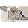 Image 1 : WATER HOSE REEL MUST BE REMOVED FROM THE WALL