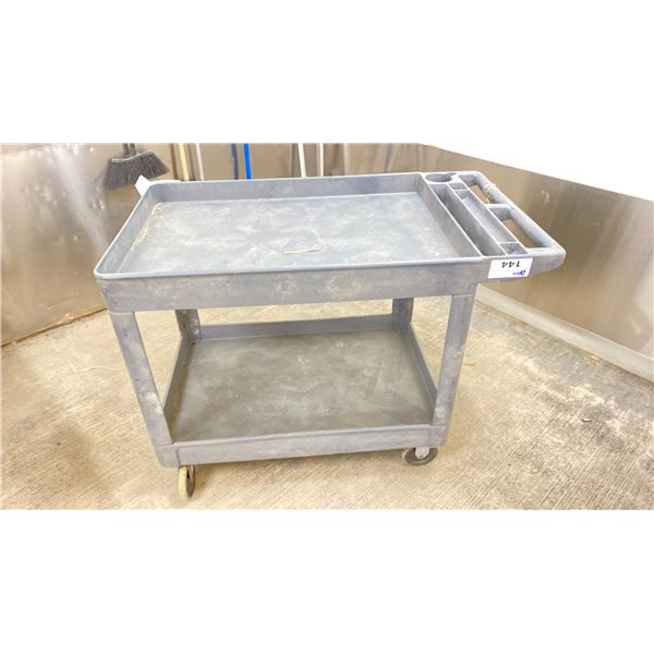 RUBBERMAID ROLLING CART NO CONTENTS LOCATED IN LINE 2 ROOM