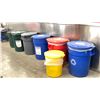 Image 1 : GROUP LOT OF BRUTE WASTE BINS LOCATED IN LINE 2 ROOM. 7 PLUS LIDS