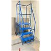 Image 1 : 3' MOBILE STEP LADDER LOCATED IN SACHET ROOM 3