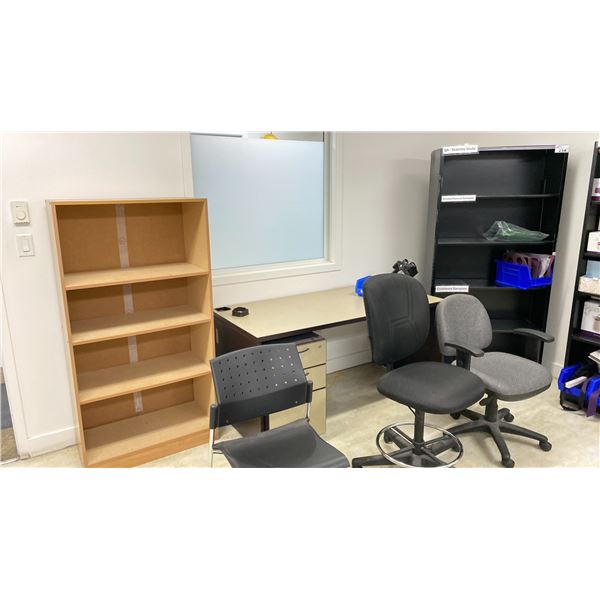 GROUP LOT 60X30" DESK WITH MOBILE PEDESTAL, 2 X 3'X6'H BOOKSHELVES,
