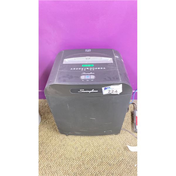 SWINGLINE PAPER SHREDDER