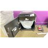 Image 2 : SWINGLINE PAPER SHREDDER